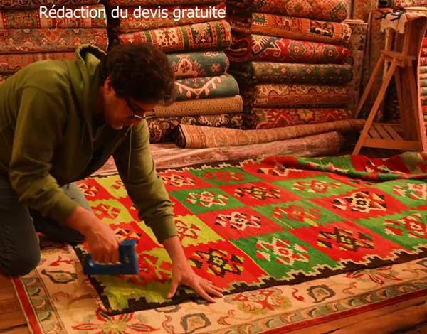 Fixation avant de nettoyer un tapis en laine