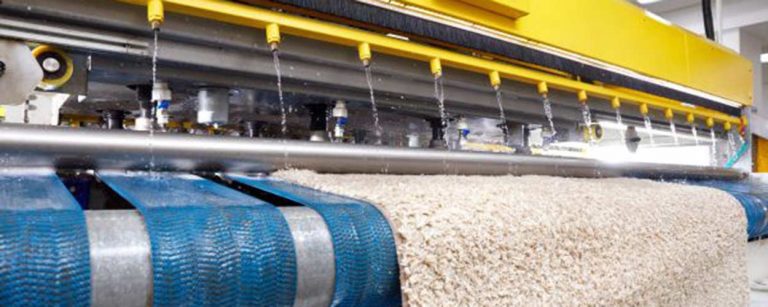 Nettoyage de tapis en pressing