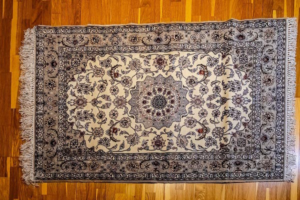Quel est le prix d’un vrai tapis persan ? Tapis persans d’Ispahan de Tapis Du Luxembourg
