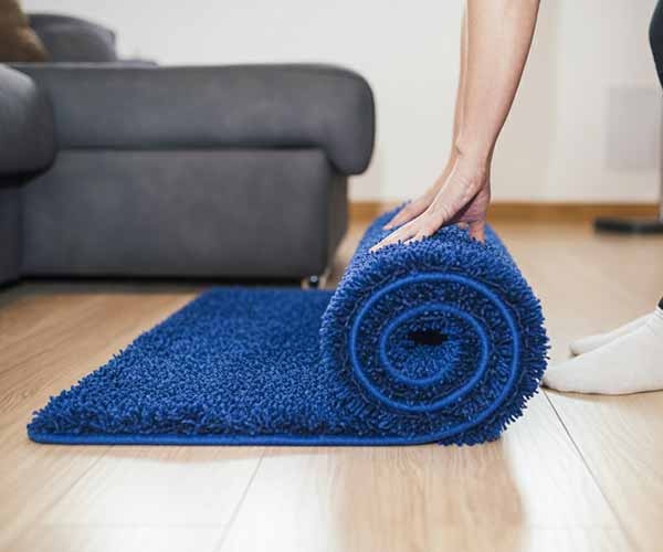 Tapis retourné à l’envers
